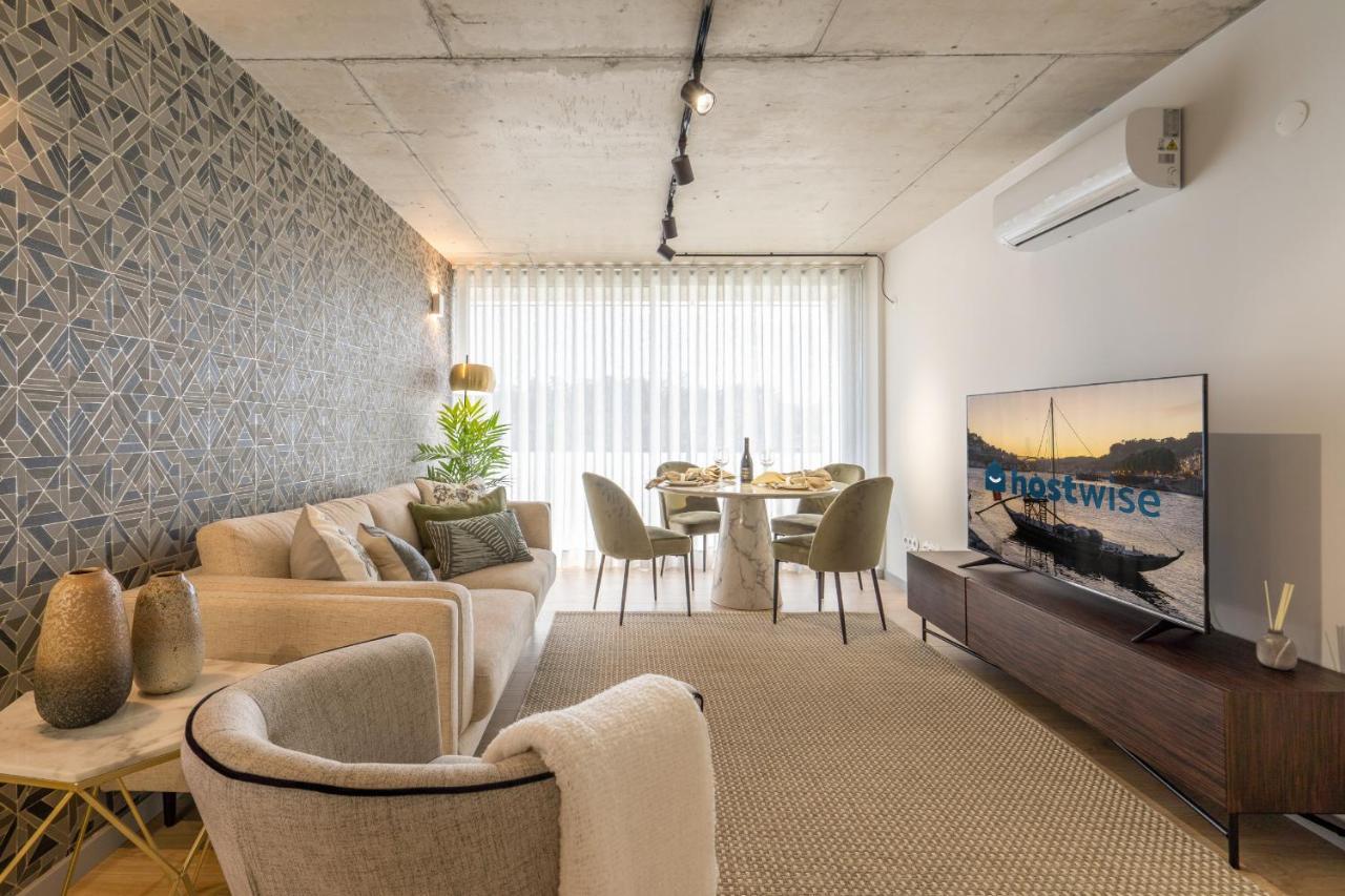 Host Wise - Luxurious Impressive Apartment - Balcony And Pool Вила-Нова-ди-Гая Экстерьер фото