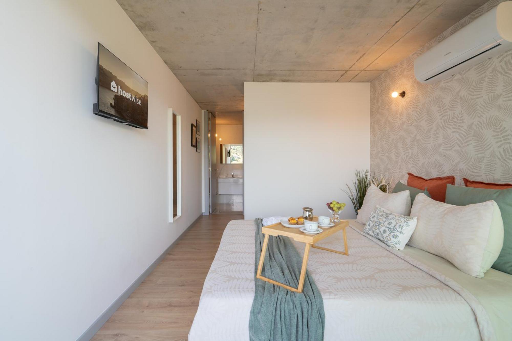 Host Wise - Luxurious Impressive Apartment - Balcony And Pool Вила-Нова-ди-Гая Номер фото