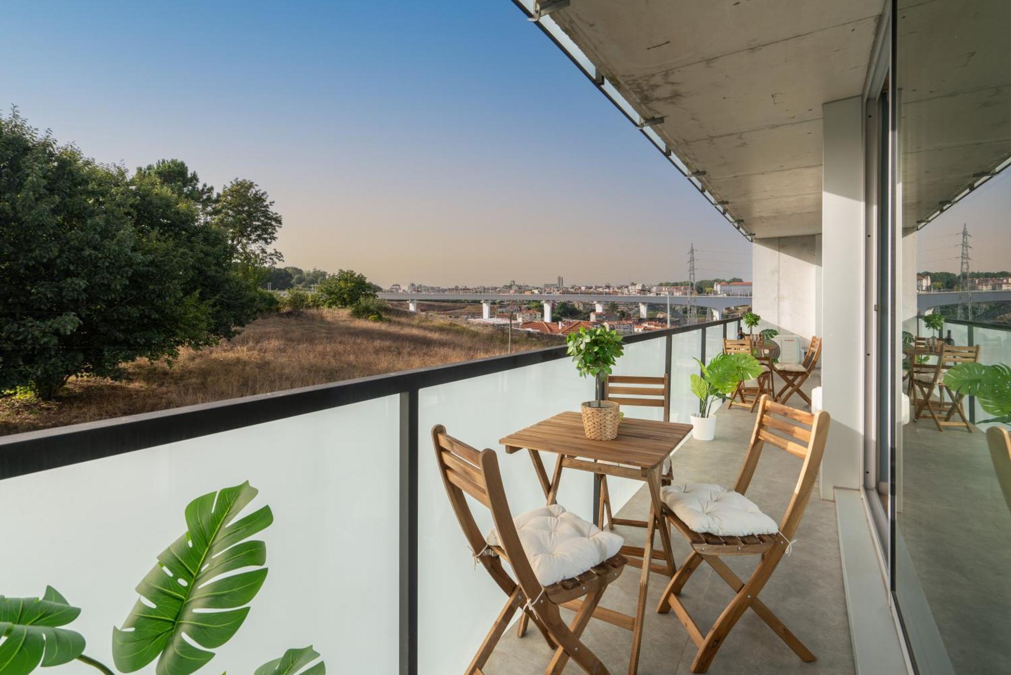 Host Wise - Luxurious Impressive Apartment - Balcony And Pool Вила-Нова-ди-Гая Номер фото