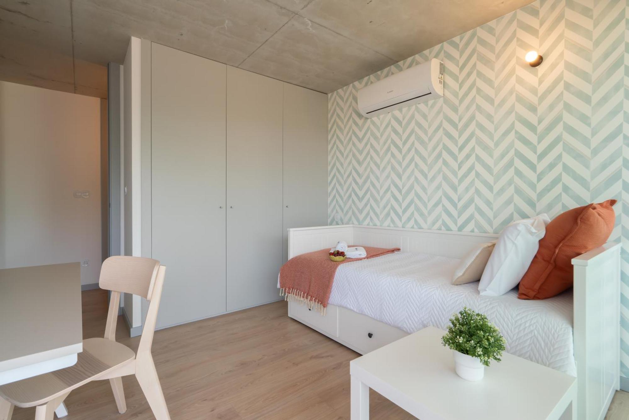 Host Wise - Luxurious Impressive Apartment - Balcony And Pool Вила-Нова-ди-Гая Номер фото